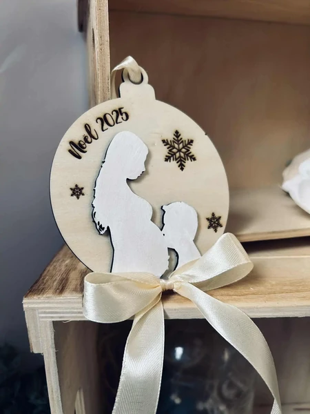 Boule de noël grossesse