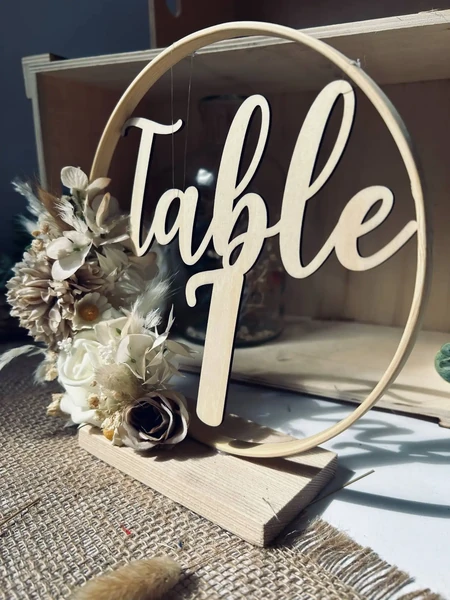 Numéro de table sur pied