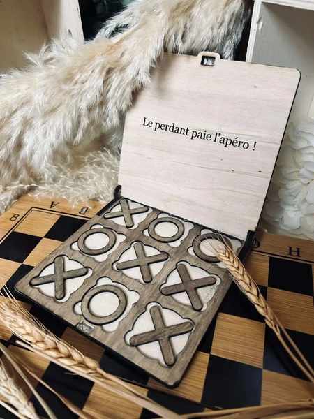 Petit morpion décoratif